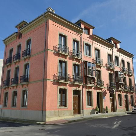 Отель La Casona De Lazurtegui Рибадео Экстерьер фото